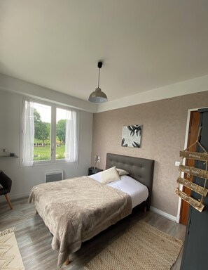 1 Schlafzimmer, Reisekinderbett, WLAN, Bettwäsche