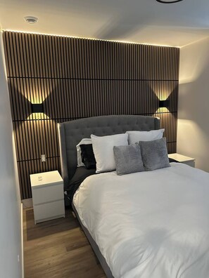 4 slaapkamers, reisbedje, gratis wifi, beddengoed