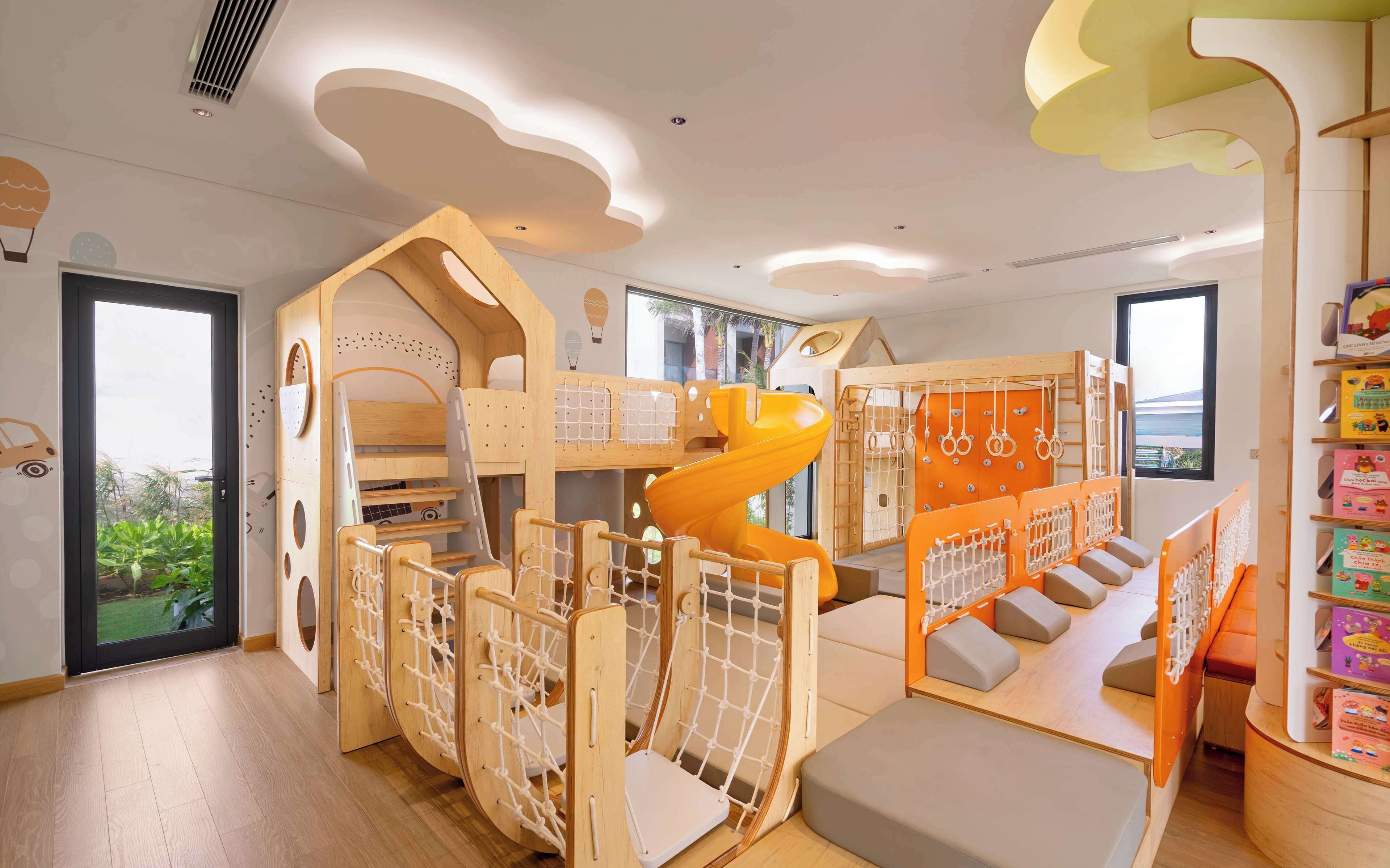 儿童活动区 - 室内