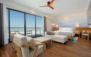 Junior Suite, Sea View | Beach/ocean view