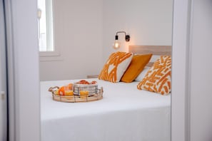 2 bedrooms