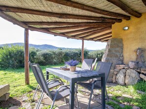Outdoor dining - Nice apartment for 5 guests with WIFI, TV, patio and panoramic view (Palau)