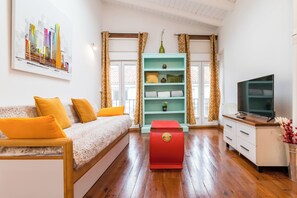 Smart TV - ☀️❤️Historic penthouse in the heart of Santander ! ❤️☀️ (Santander)