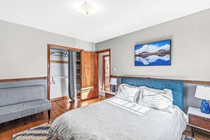 3 bedrooms, WiFi, bed sheets