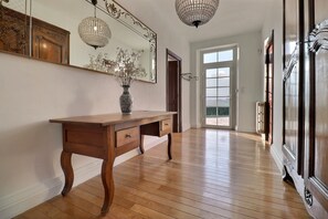 Interior - Domaine de Bonaveau - Spa & Pool (Barcelonne)