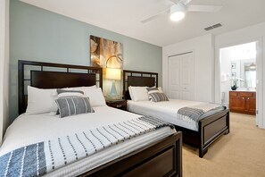 6 bedrooms, iron/ironing board, free WiFi, bed sheets