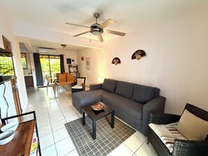 تلفزيون ذكي