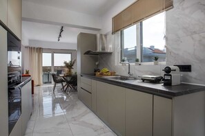Fridge, microwave, oven, dishwasher - Olea Luxury Apartment (Rhodes)