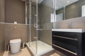 Appartement Confort, vue sur la ville | Salle de bain