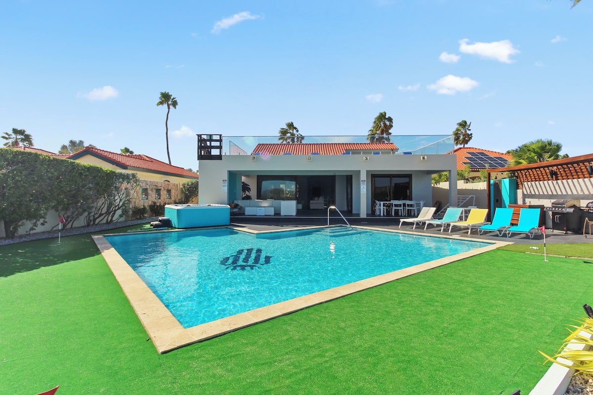 Luxury Villa, Balcony, Resort View