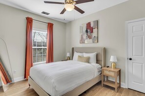 4 habitaciones, tabla de planchar con plancha y wifi gratis
