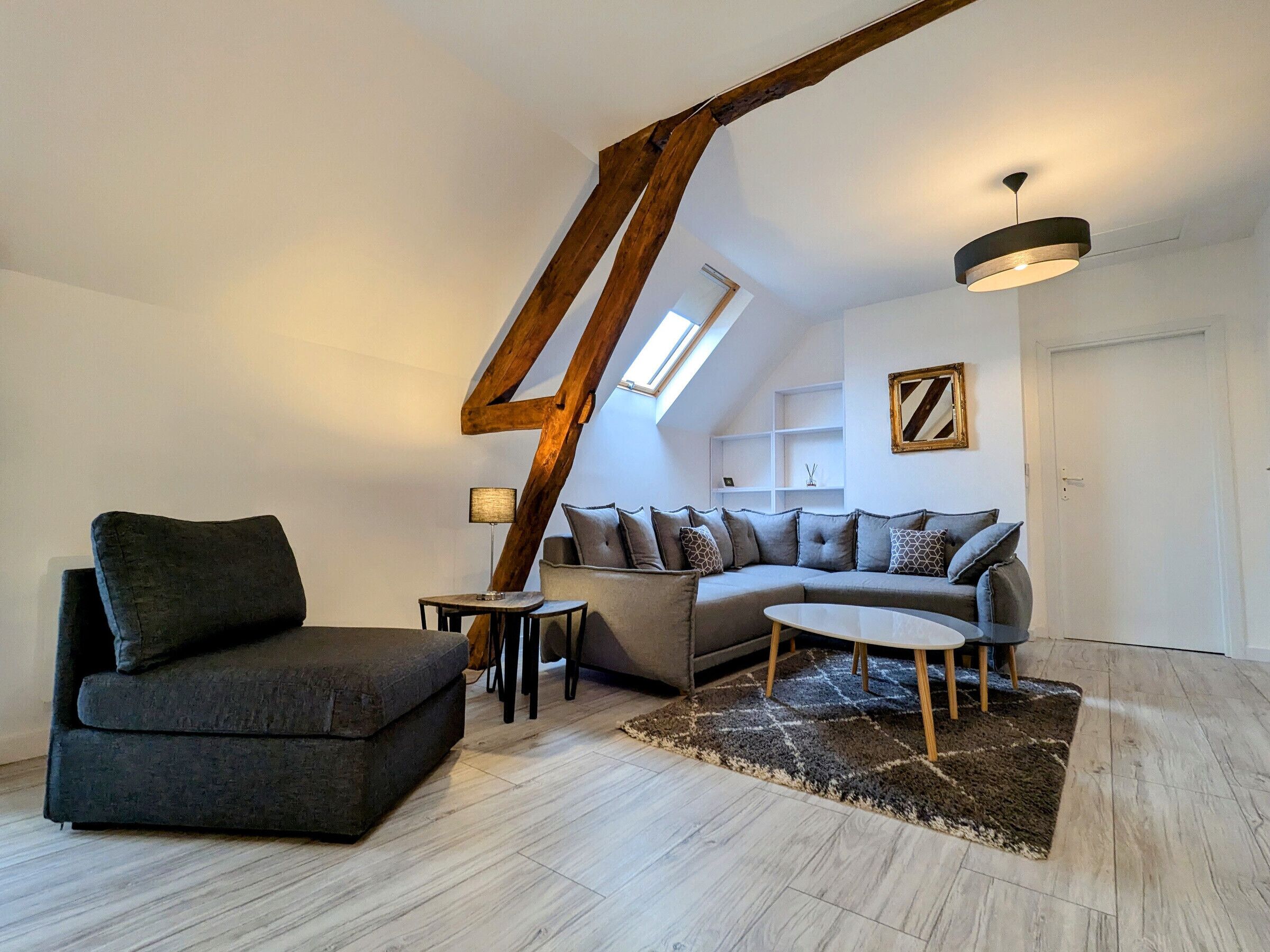 Fernseher, Tischfußball