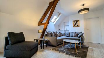 Fernseher, TischfuĂball