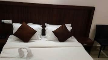 Standard Double Room, Hill View | Blackout curtains, soundproofing, iron/ironing board, free WiFi