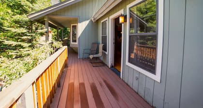 Sierra Grand Inside Yosemite