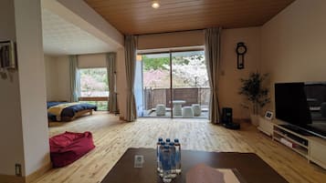 2 間睡房、免費 Wi-Fi、床單