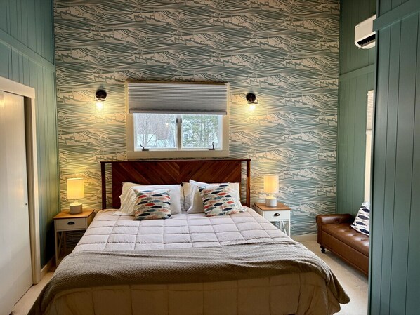 3 bedrooms, iron/ironing board, travel cot, free WiFi - Sea Song Cottage at Explore Acadia Cottages (Bar Harbor)