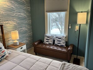 3 bedrooms, iron/ironing board, travel crib, free WiFi