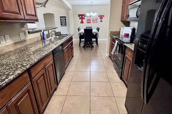 Private kitchen