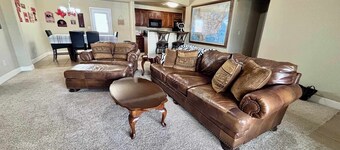 Raiderland Rest Stop - 3BR/2BA - Close to Campus