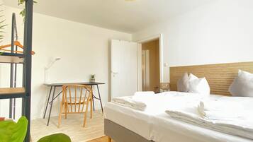 2 bedrooms, WiFi, bed sheets