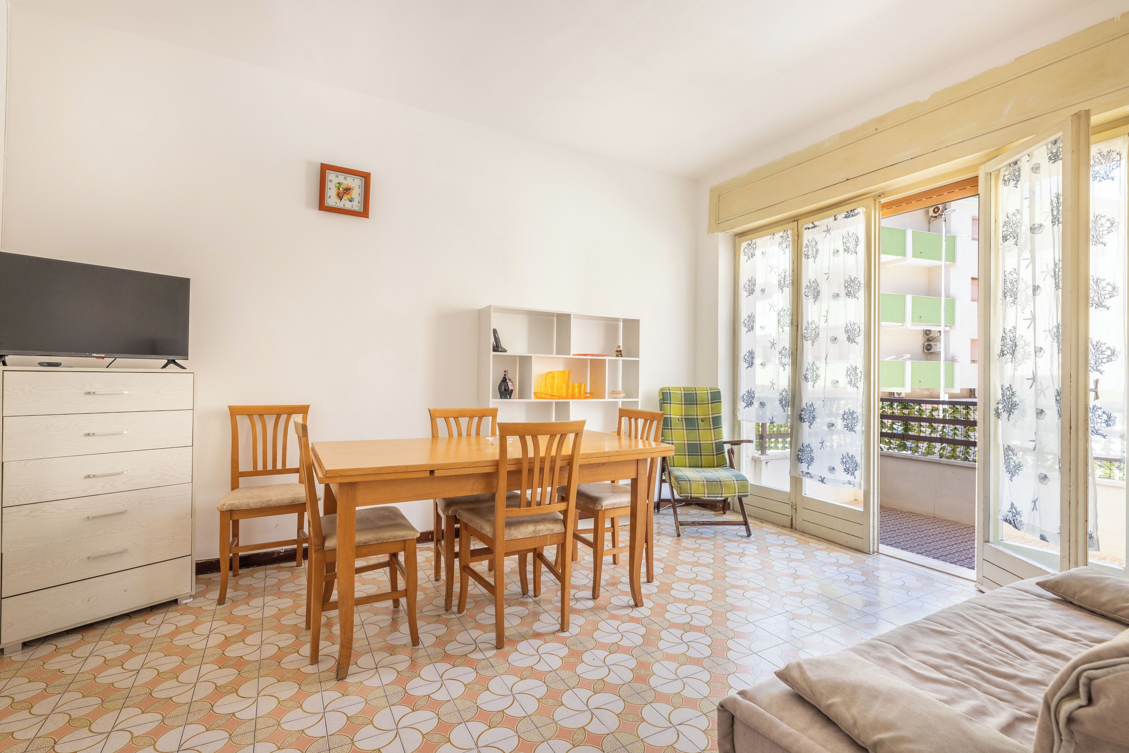 Apartment, Balcony, City View | Living area