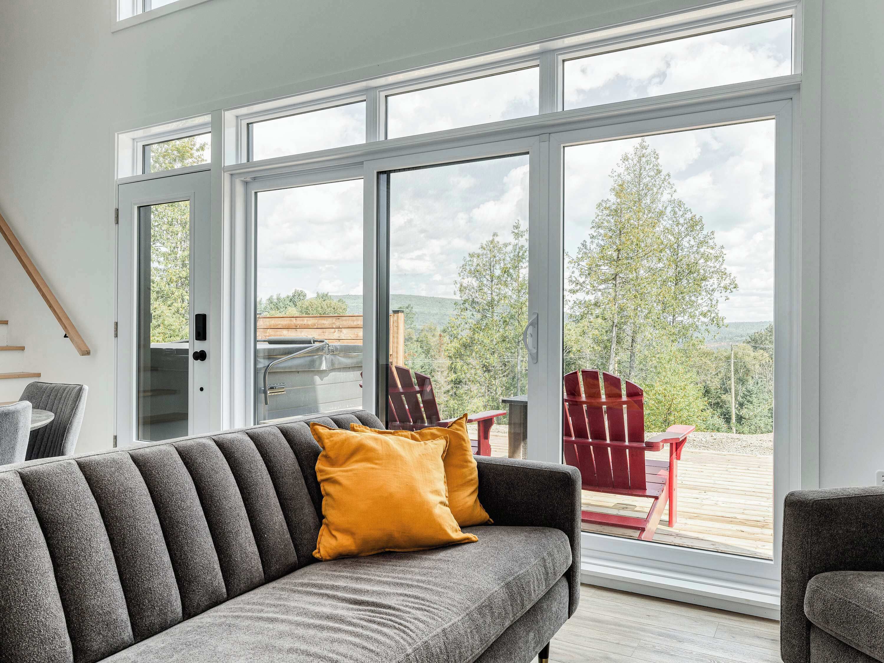 TV, fireplace, stereo