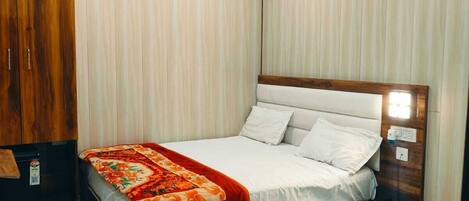 Deluxe-Doppelzimmer | Schreibtisch, kostenloses WLAN