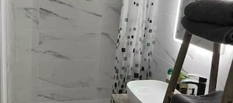 Kinvara Hideaway - 4 Guests - Near Galway