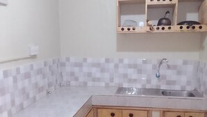 迷你雪櫃、廚房用具/餐具/器皿