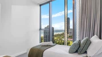 2 bedrooms, iron/ironing board, travel cot, WiFi