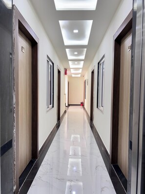 Lobby - The Manthan Stays (Vrindavan)