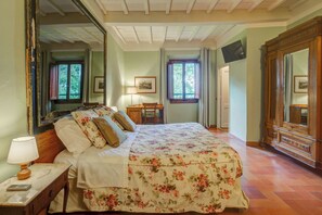 Double or Twin Room, Garden View | Desk, free WiFi - Albergo Villa San Michele (Greve in Chianti)