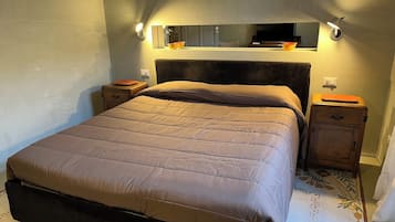 2 dormitorios, cuna de viaje, wifi gratis y ropa de cama