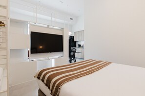 2 slaapkamers, een strijkplank/strijkijzer, gratis wifi, beddengoed
