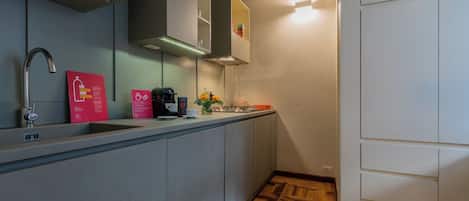 Deluxe Apartment | Private kitchen