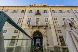 Front of property - Appartamento Torinese a Palazzo Coardi by Wonderful Italy (Turin)