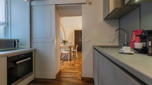 Deluxe Apartment | Private kitchen - Appartamento Torinese a Palazzo Coardi by Wonderful Italy (Turin)
