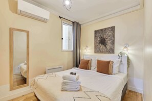 1 quarto, ferros/tábuas de passar roupa, Wi-Fi, roupa de cama