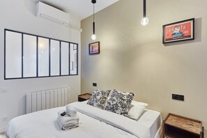 3 habitaciones, tabla de planchar con plancha, cuna de viaje y wifi 