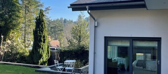 Near junction 6 M25, Gatwick Airport M23, London zone 6, next to Caterham School