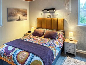 1 bedroom, free WiFi, bed sheets