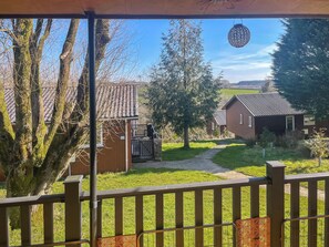 Property grounds - 1 bedroom accommodation in Bideford (Bideford)