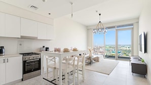 House | 1 bedroom, Internet - Elegant One-bedroom in Dubai Hills for 4 Persons (Dubai)