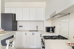 Apartment - Elegant One-bedroom in Dubai Hills for 4 Persons (Dubai)