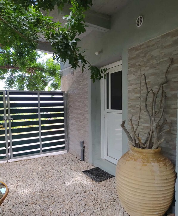 House - Marina s Nest-holiday Bliss Studio (Pylos-Nestoras)