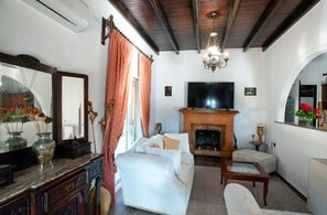House | 3 bedrooms, desk, Internet - Green Yard Retreat - Family Getaway in Sidari Corfu (Corfu)