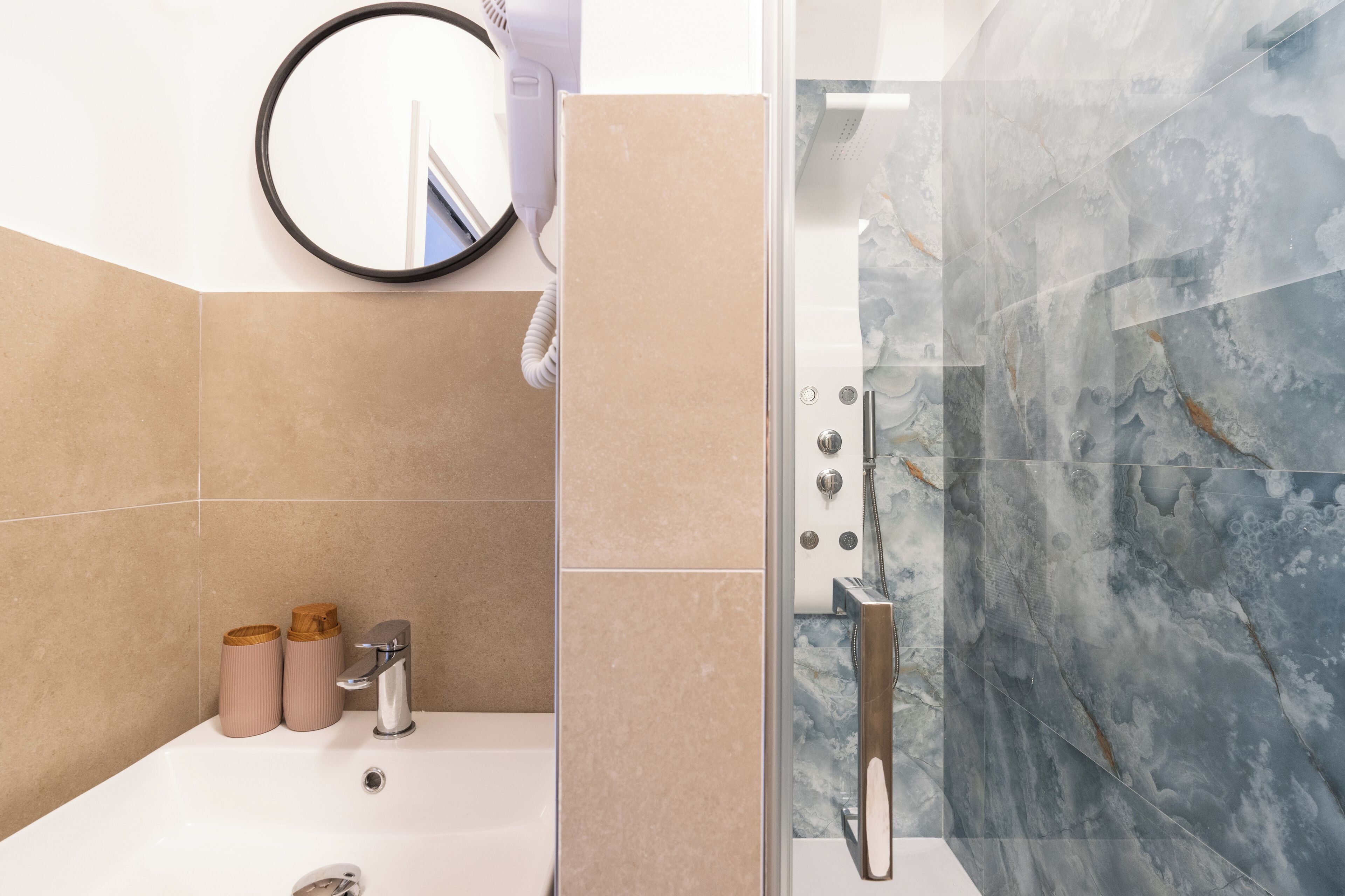 Foto - Barirooms - Crisanzio Suites
