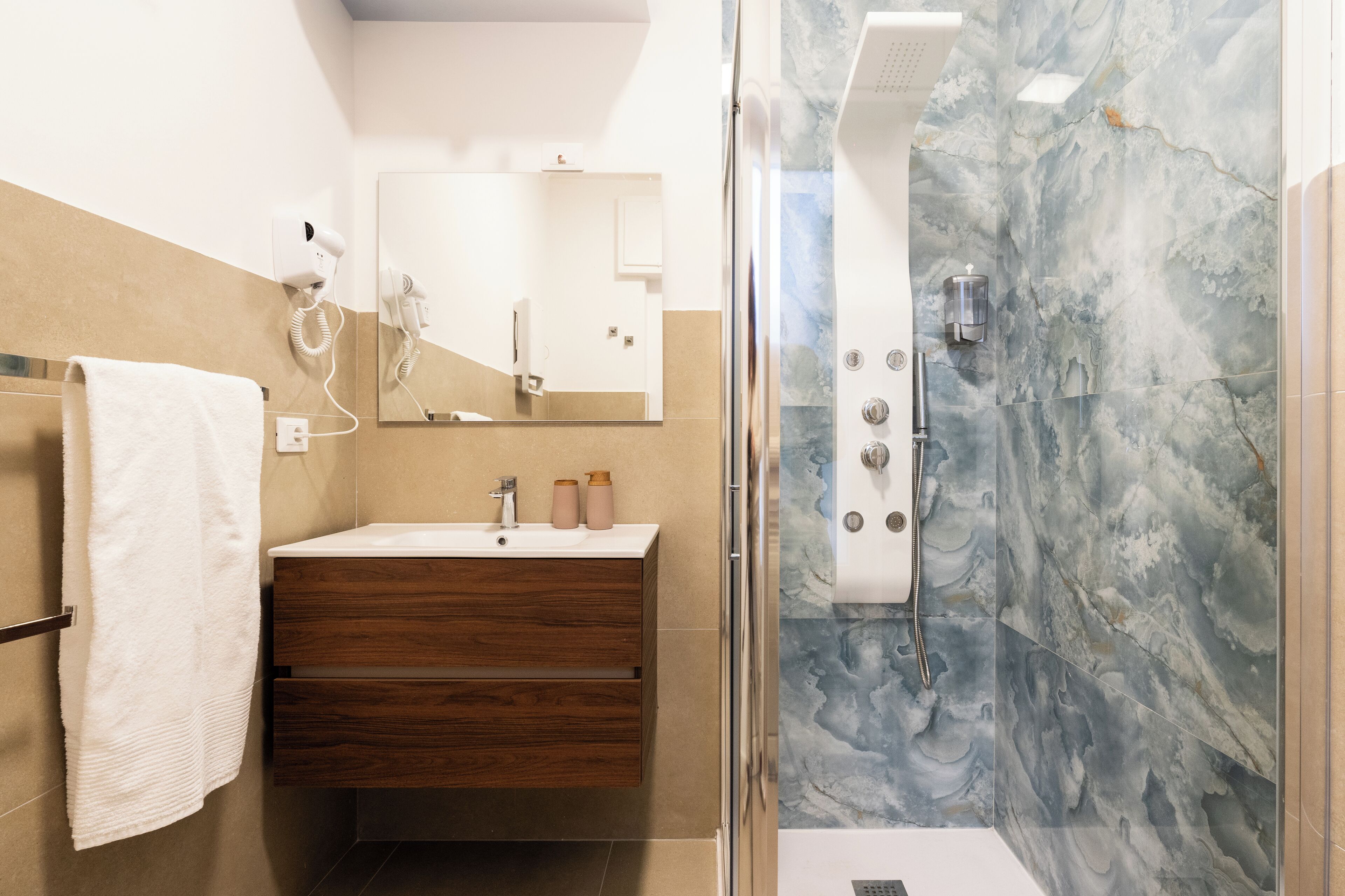 Foto - Barirooms - Crisanzio Suites