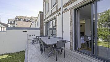 Buiten dineren